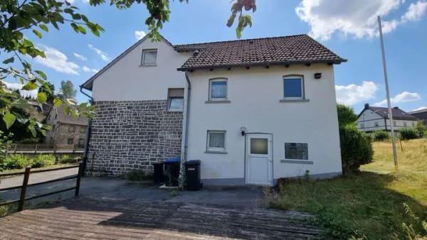 Immobilie in Neuenrade - Einfamilienhaus mit großem Garten in Küntrop - Bild 3