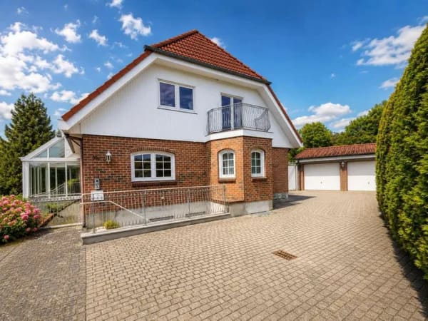 Immobilie in Prenzlau - Wunderschönes Einfamilienhaus in ruhiger Wohnlage von Prenzlau - Bild 0