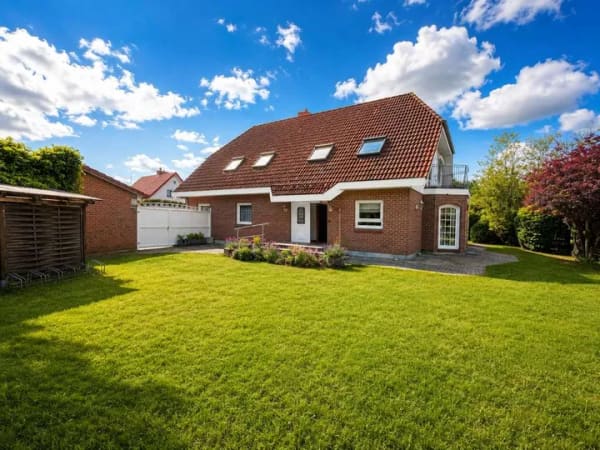 Immobilie in Prenzlau - Wunderschönes Einfamilienhaus in ruhiger Wohnlage von Prenzlau - Bild 1