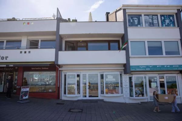 Immobilie in Helgoland - Wohn- und Geschäftshaus in außergewöhnlicher Lage im Helgoländer Oberland - Bild 1