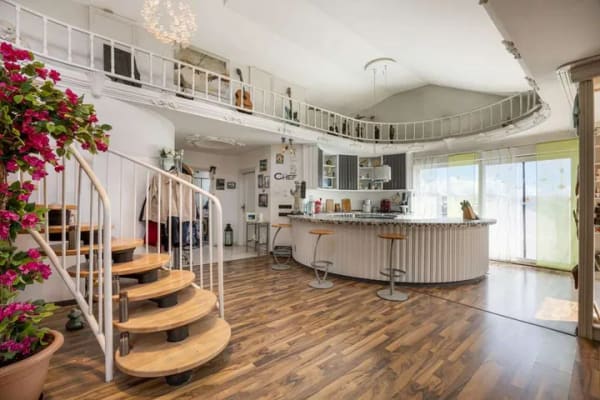 Immobilie in Kaarst - Maisonette-Flair trifft Wellness - Exklusive Dachgeschosswohnung mit Galerie, Sauna und 2 Bädern - Bild 0