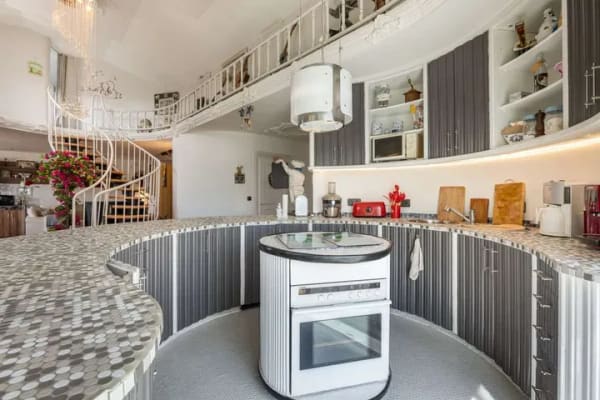 Immobilie in Kaarst - Maisonette-Flair trifft Wellness - Exklusive Dachgeschosswohnung mit Galerie, Sauna und 2 Bädern - Bild 1