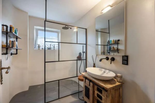 Immobilie in Kaarst - Maisonette-Flair trifft Wellness - Exklusive Dachgeschosswohnung mit Galerie, Sauna und 2 Bädern - Bild 2