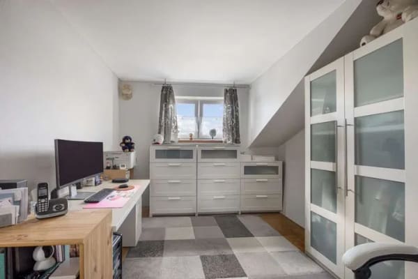 Immobilie in Kaarst - Maisonette-Flair trifft Wellness - Exklusive Dachgeschosswohnung mit Galerie, Sauna und 2 Bädern - Bild 3