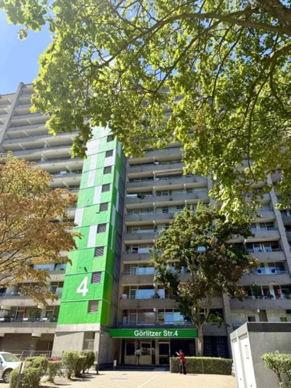 Immobilie in Neuss - Gepflegtes 1-Zimmer-Apartment mit Loggia und Panoramablick – möbliert und kurzfristig verfügbar! - Bild 0