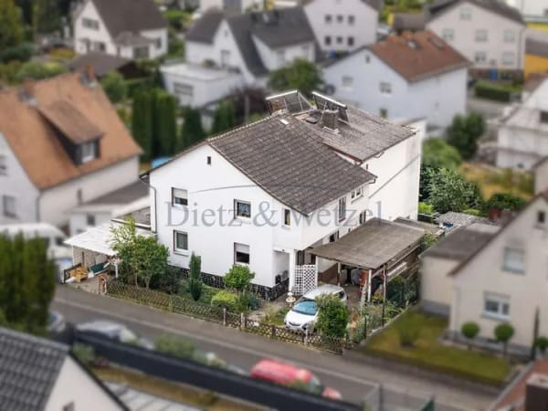 Immobilie in Pohlheim - Großzügiges 3-FMH in Pohlheim mit Garten, Balkonen & Terrasse, ideal für Mehrgenerationen - Bild 0