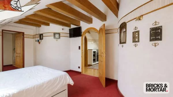 Immobilie in Stadtbergen - Wohnung mit Charakter und Potenzial: 3 Zimmer, Balkon & Stellplatz - Bild 3
