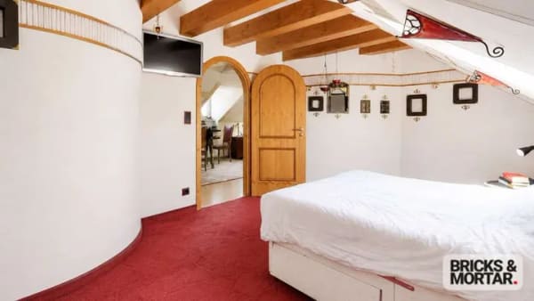 Immobilie in Stadtbergen - Wohnung mit Charakter und Potenzial: 3 Zimmer, Balkon & Stellplatz - Bild 4