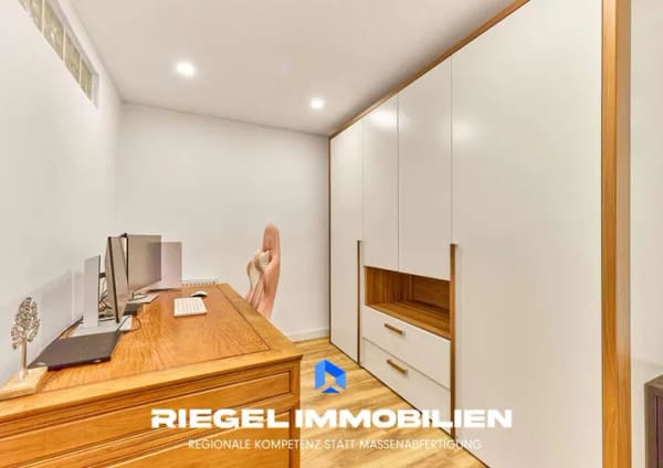 Immobilie in Dudenhofen - Sie hier? Wir auch! Gepflegte Erdgeschoss-Wohnung mit 3 Zimmern und Außen-Stellplatz - Bild 0