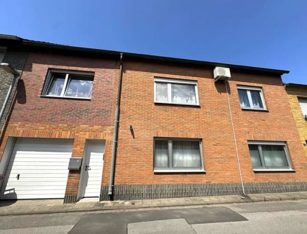 Immobilie in Willich - Anrath-Zentrum: Gepflegtes Dreifamilienhaus mit Charme - Bild 1