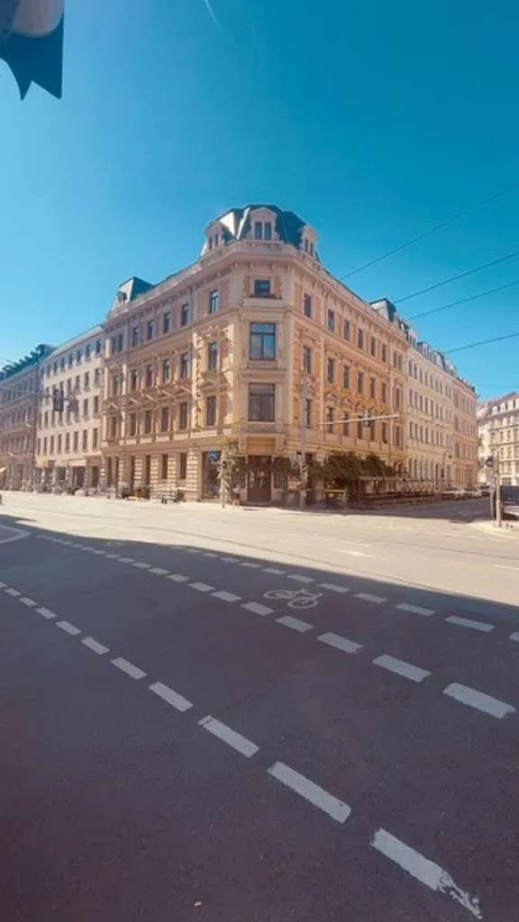 Immobilie in Leipzig - Attraktive 2-Zimmer-Eigentumswohnung - Denkmalgeschützte ETW  in Bestlage Leipzig-Zentrum - Bild 0