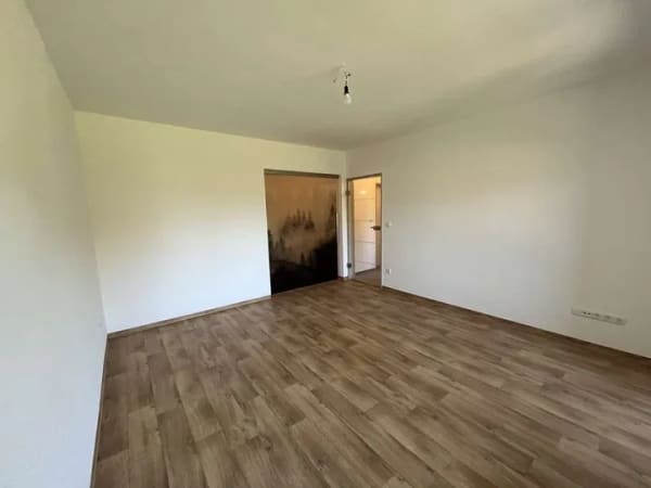 Immobilie in Oberstdorf - Einziehen und Wohlfühlen: Hochwertig sanierte Eigentumswohnung - Bild 1