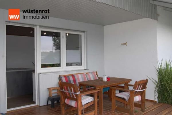 Immobilie in Aham - Gepflegter Bungalow mit Garage, überdachter Terrasse und sonnigem Garten in ruhiger Wohnlage in Aham - Bild 4