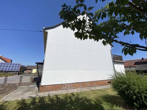 Immobilie in Grebenhain - Land Lust -  gepflegtes Einfamilienhaus mit 4er-Garagenkomplex und Scheune - Bild 3