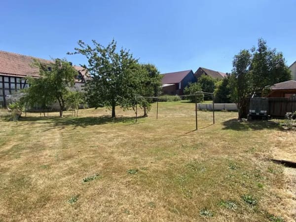 Immobilie in Grebenhain - Land Lust -  gepflegtes Einfamilienhaus mit 4er-Garagenkomplex und Scheune - Bild 4