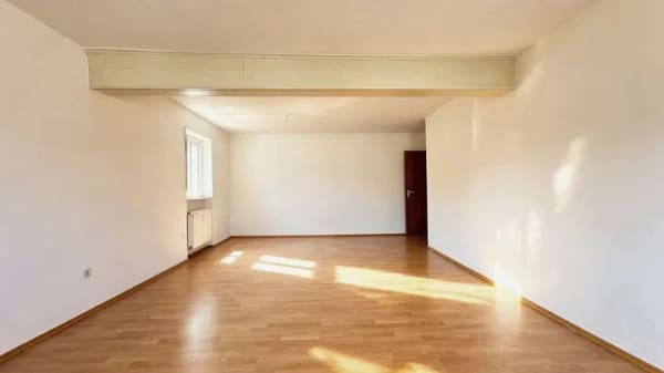 Immobilie in Gemmingen - Großzügiges Wohngefühl trifft helles Ambiente – Ihr neues Zuhause - Bild 2