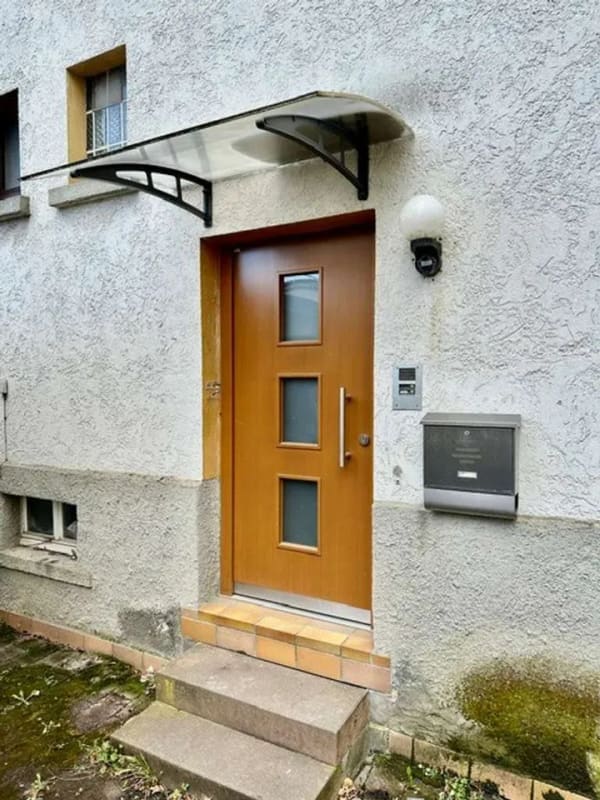 Immobilie in Aarbergen - Freistehendes Haus (4 Ebenen) mit Garten, Carport u. Garage + (o. Baugrundstück 343m²) in Aarbergen! - Bild 1