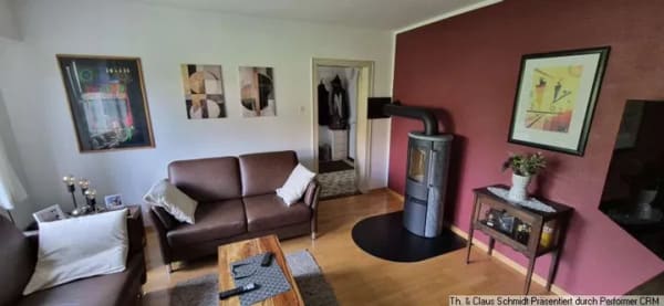 Immobilie in Ovelgönne - Wohnhaus mit 5 Zimmern und großem Grundstück am Siel in Großenmeer - Bild 1