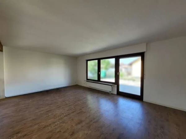 Immobilie in Mengen - Saniertes Einfamilienhaus: Raumwunder in zentraler & ruhiger Lage - flexibel nutzbar - Bild 3