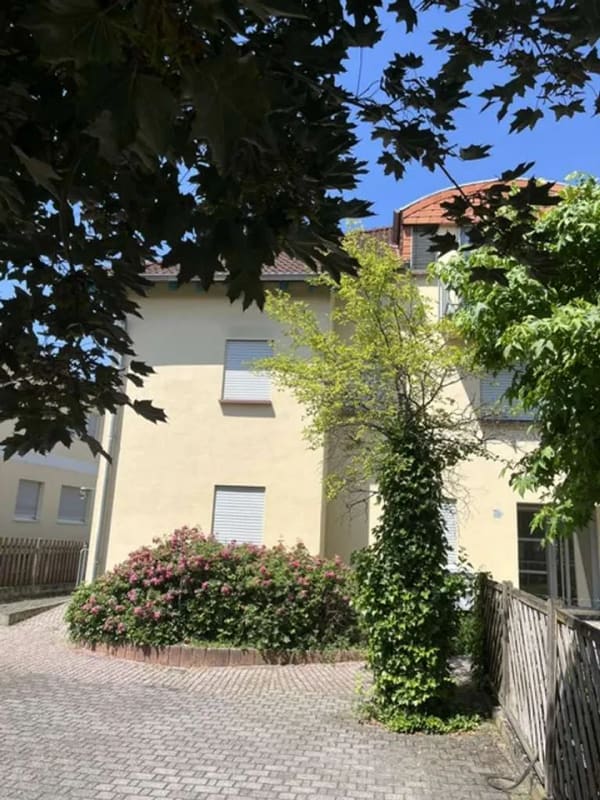 Immobilie in Elz - +++ Attraktive Eigentumswohnung mit Balkon und Stellplatz im Herzen von Elz +++ - Bild 1