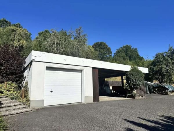 Immobilie in Netphen - Grundsolides Einfamilienhaus in ruhiger Lage von Dreis-Tiefenbach - Bild 2