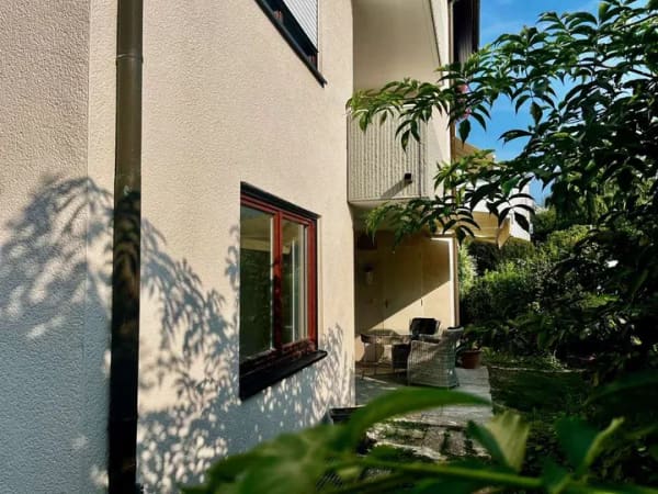 Immobilie in Meersburg - Wunderschöne Wohnung mit Blick ins Grüne in Meersburg sucht neuen Eigentümer - Bild 1