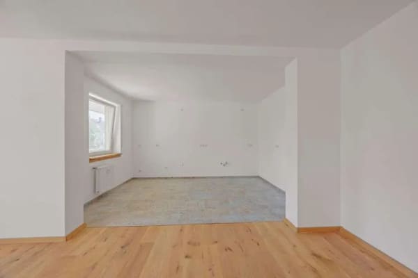 Immobilie in Eckersdorf - Ankommen & Verlieben! Hochwertig sanierte 3-Zimmer-Wohnung in ruhiger Lage von Eckersdorf - Bild 2