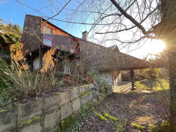 Immobilie in Alpirsbach - Gelegenheit! Besonderes Wohnanwesen in Aussichtslage mit großzügig gestalteter Raumaufteilung. - Bild 0