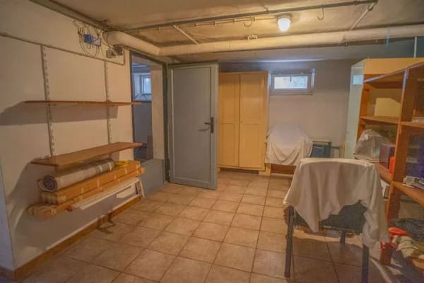 Immobilie in Oberhausen-Rheinhausen - Einfamilienhaus mit großem Außenbereich in zentraler und dennoch ruhiger Wohnlage - Bild 2
