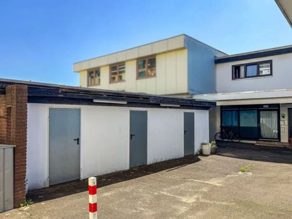Immobilie in Neumünster - Neumünster - Wohn-/ Geschäftshaus in Zentrumslage - Bild 1