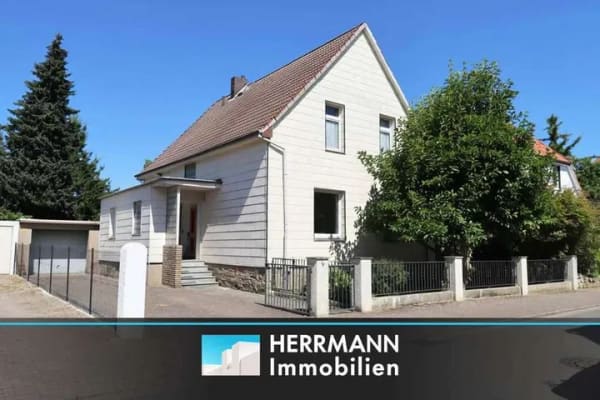 Immobilie in Springe - Gestalten Sie Ihr Traumhaus – Einfamilienhaus in zentraler Lage von Springe - Bild 0