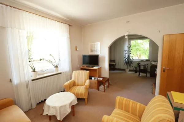 Immobilie in Springe - Gestalten Sie Ihr Traumhaus – Einfamilienhaus in zentraler Lage von Springe - Bild 3
