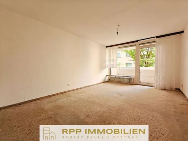 Immobilie in Oberschleißheim - Helle 3,5-Zimmerwohnung mit sonniger West-Loggia und vielseitigem Potenzial – ideal für Familien - Bild 4