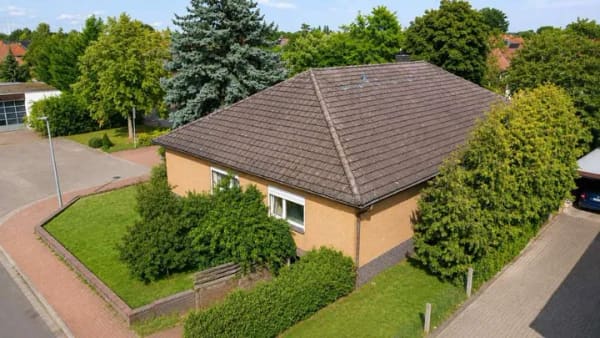 Immobilie in Uetze - Bungalow mit Tiefgarage und Vollkeller in Uetze - Bild 4