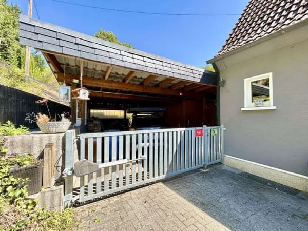 Immobilie in Kirchen (Sieg) - **Modernisiertes Einfamilienhaus in ruhiger Ortsrandlage von Freusburg** - Bild 4