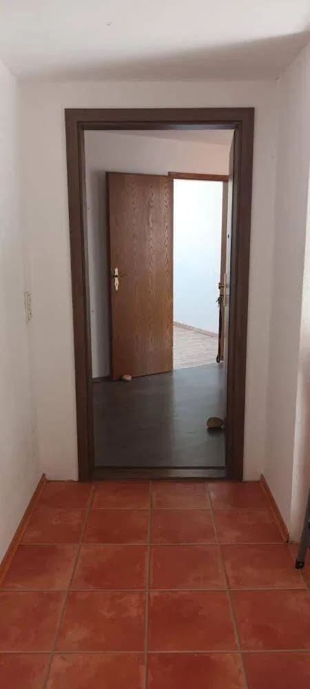 Immobilie in Adorf/Vogtland - Objekt-Nr.: 8126 - vermietete 3 ½-Zimmer-ETW mit Wanne im DG zentrumsnah in Adorf - Bild 1