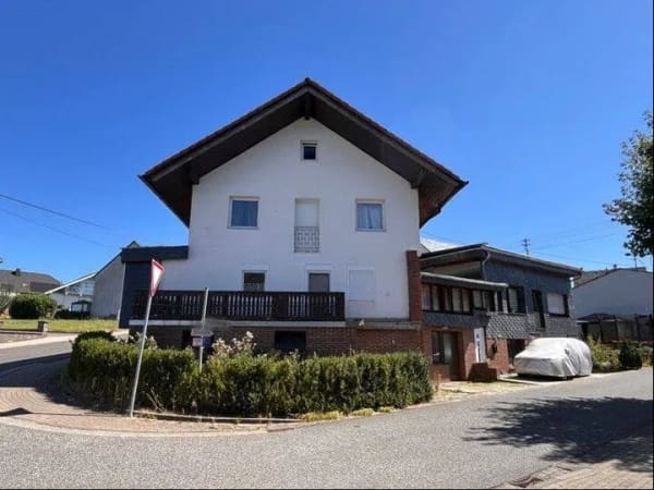 Immobilie in Fehl-Ritzhausen - Einfamilienwohnhaus mit 2 Wohnungen! Flexible Möglichkeiten für Selbstnutzer und Kapitalanleger! - Bild 1