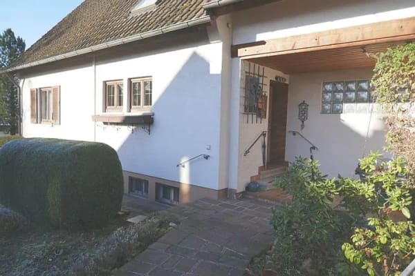 Immobilie in Urbach - URBACH- DIE FAMILIENFREUNDLICHE DHH, KLASSE LAGE, GROßER GARTEN, MIT OPTIONALEM BAUPLATZ ! - Bild 4