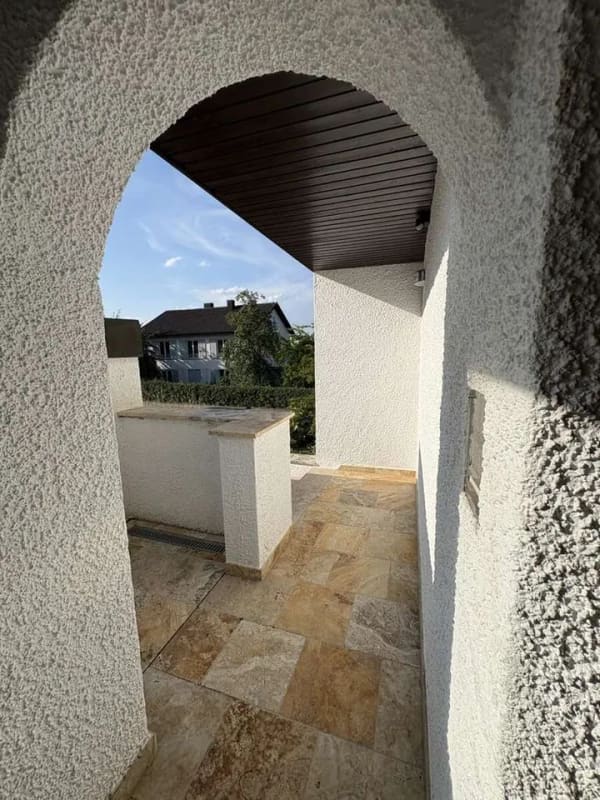 Immobilie in Scheyern - Schönes Einfamilienhaus mit Einliegerwohnung in Scheyern mit großem Grundstück - Bild 1