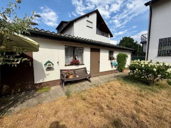Immobilie in Bensheim - Nutzen Sie diese günstige Gelegenheit – gepflegtes Zweifamilienhaus mit teilweise Wohnrecht - Bild 3