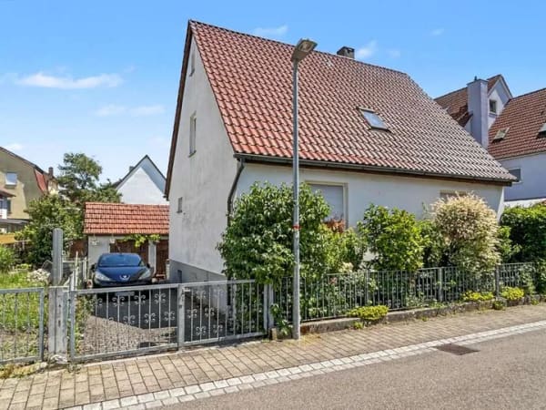 Immobilie in Uhingen - Charmantes Einfamilienhaus mit Potenzial in Uhingen - Bild 2