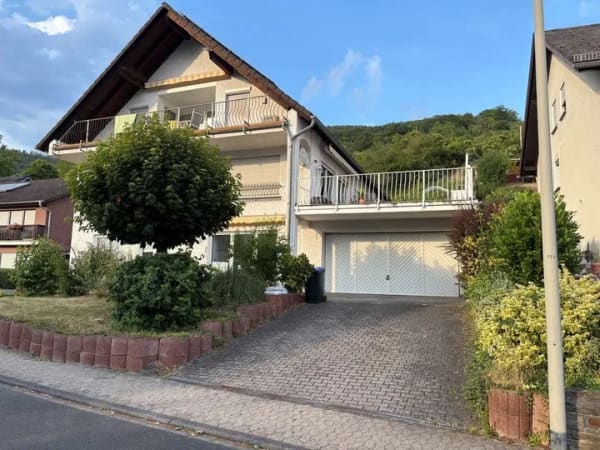 Immobilie in Kamp-Bornhofen - Gemütliche Eigentumswohnung in Kamp-Bornhofen mit Terrasse und Garage - Bild 0