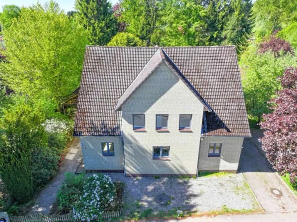 Immobilie in Grönwohld - 22956 Grönwohld - Ihr Zuhause mit Perspektive - Großes Einfamilienhaus - Bild 3