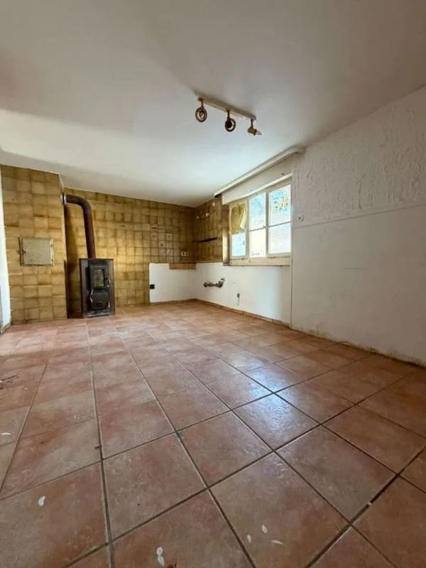 Immobilie in Herbolzheim - Ideales Sanierungsobjekt mit Nebengebäude auf ca. 437 m² Grundstück - Bild 4