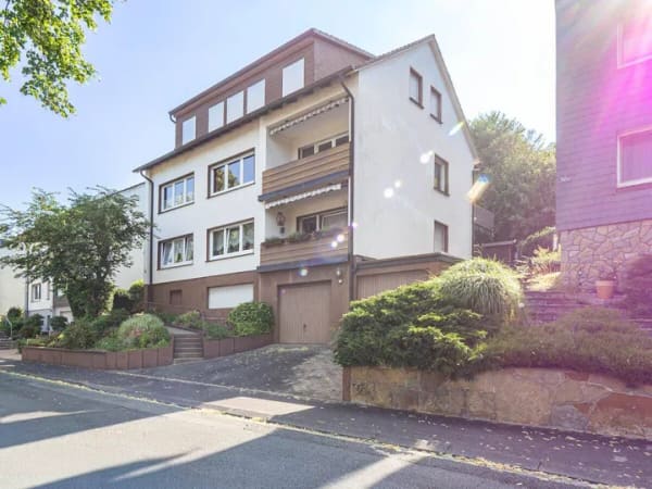 Immobilie in Arnsberg - Gepflegte Eigentumswohnung in begehrter Lage auf dem Schreppenberg - mit entgeltlichem Wohnrecht - Bild 0