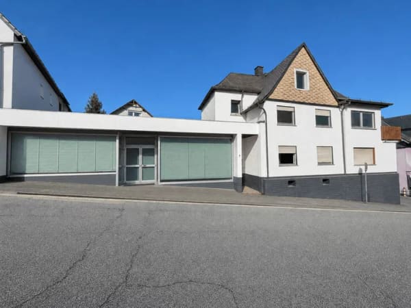 Immobilie in Weilmünster - Seltene Investmentchance | 4 Einheiten | ca. 8,3 % SOLL-Rendite | Wärmepumpe 2025 - Bild 0