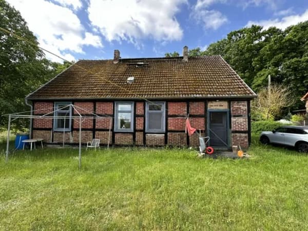 Immobilie in Luckow - Fachwerkhaus zur Selbstverwirklichung für Handwerker - Bild 1