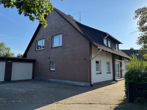 Immobilie in Soltau - Kompaktes Mehrfamilienhaus mit 3 Wohnungen und geringem Verwaltungsaufwand - Bild 0