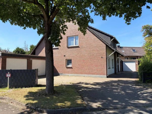 Immobilie in Soltau - Kompaktes Mehrfamilienhaus mit 3 Wohnungen und geringem Verwaltungsaufwand - Bild 2