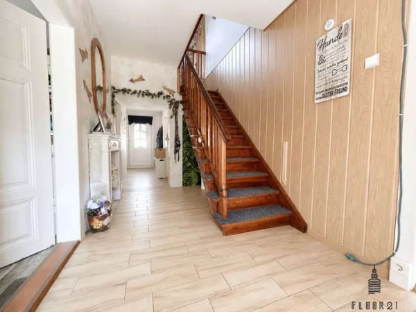 Immobilie in Barby - Ihr neues Familienparadies: Freistehendes Einfamilienhaus mit Pool, Terrasse & Garage - Bild 2